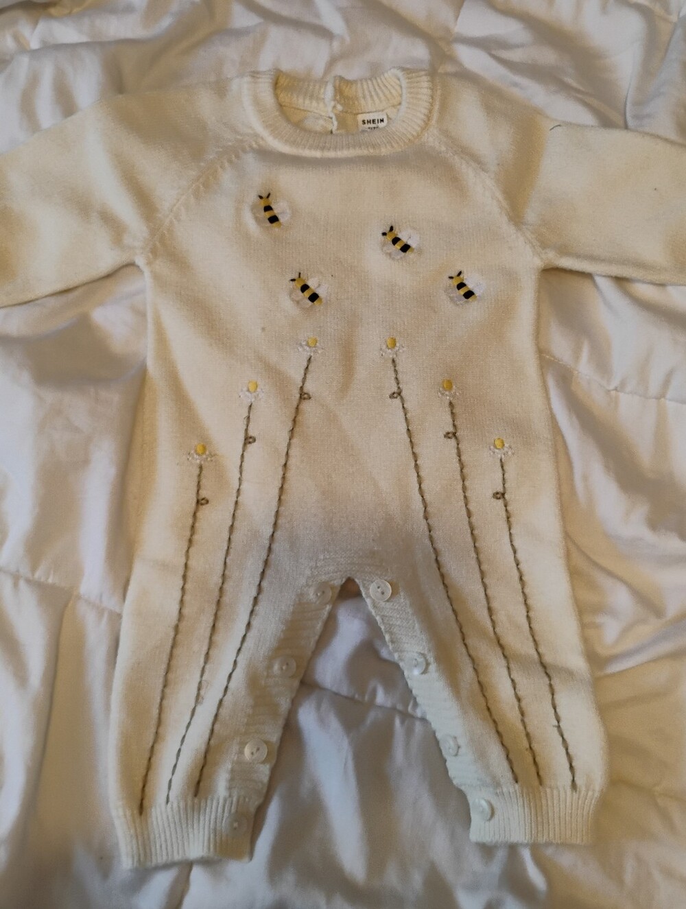 SHEIN Cream Baby Footie with Bee & Daisy Embroidery